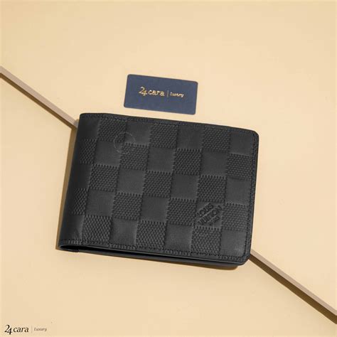 louis damier infini wallet.